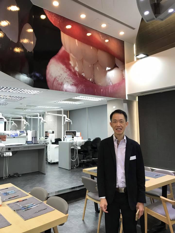 Dr Isaac Chong attending one of the largest CEREC Research/Training in Asia