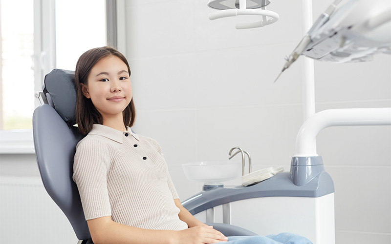 dental-clinic-visit-cold-water-tooth-pain